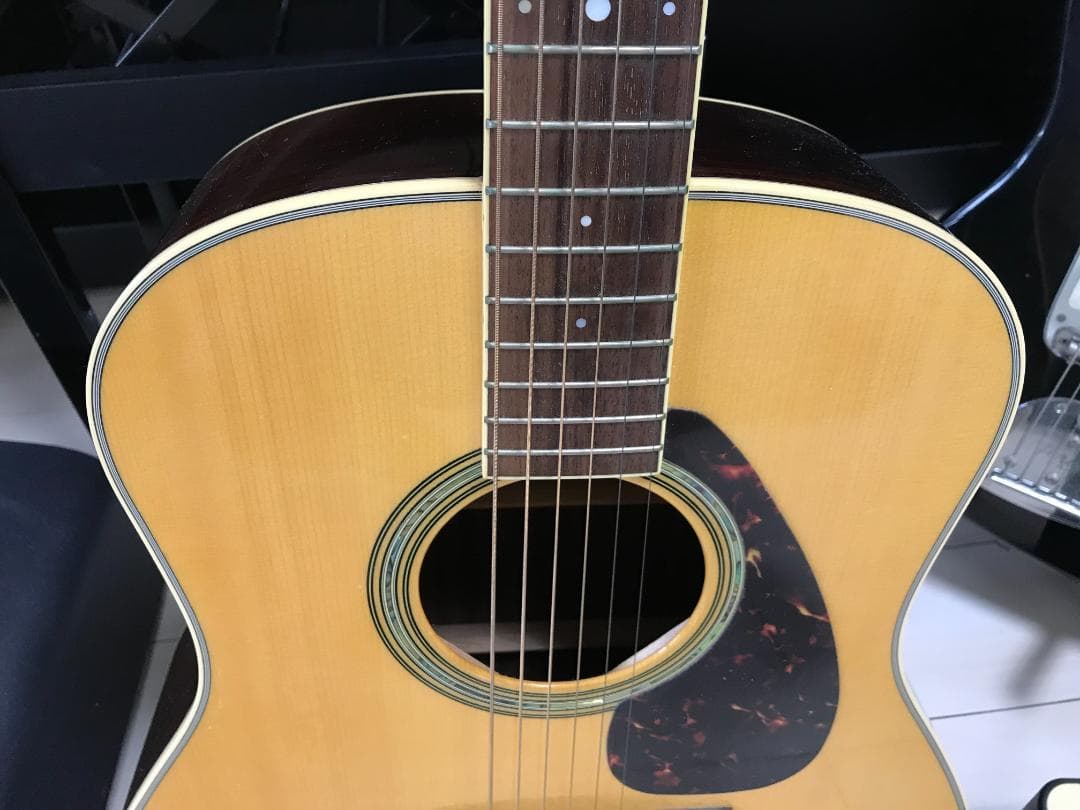 Yamaha Acoustic Guitar Ll6 Are