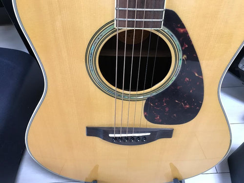 Yamaha Acoustic Guitar Ll6 Are