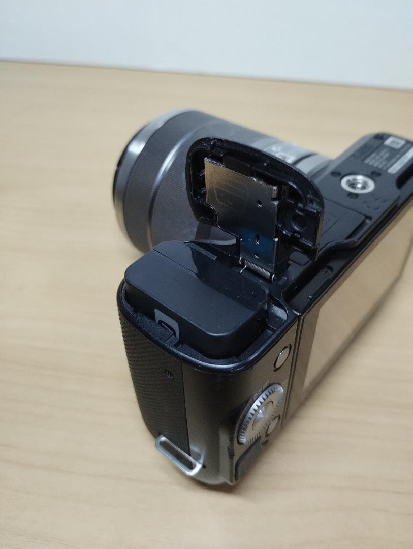 Sony Mirrorless Interchangeable Lens Cameras Nex-F3