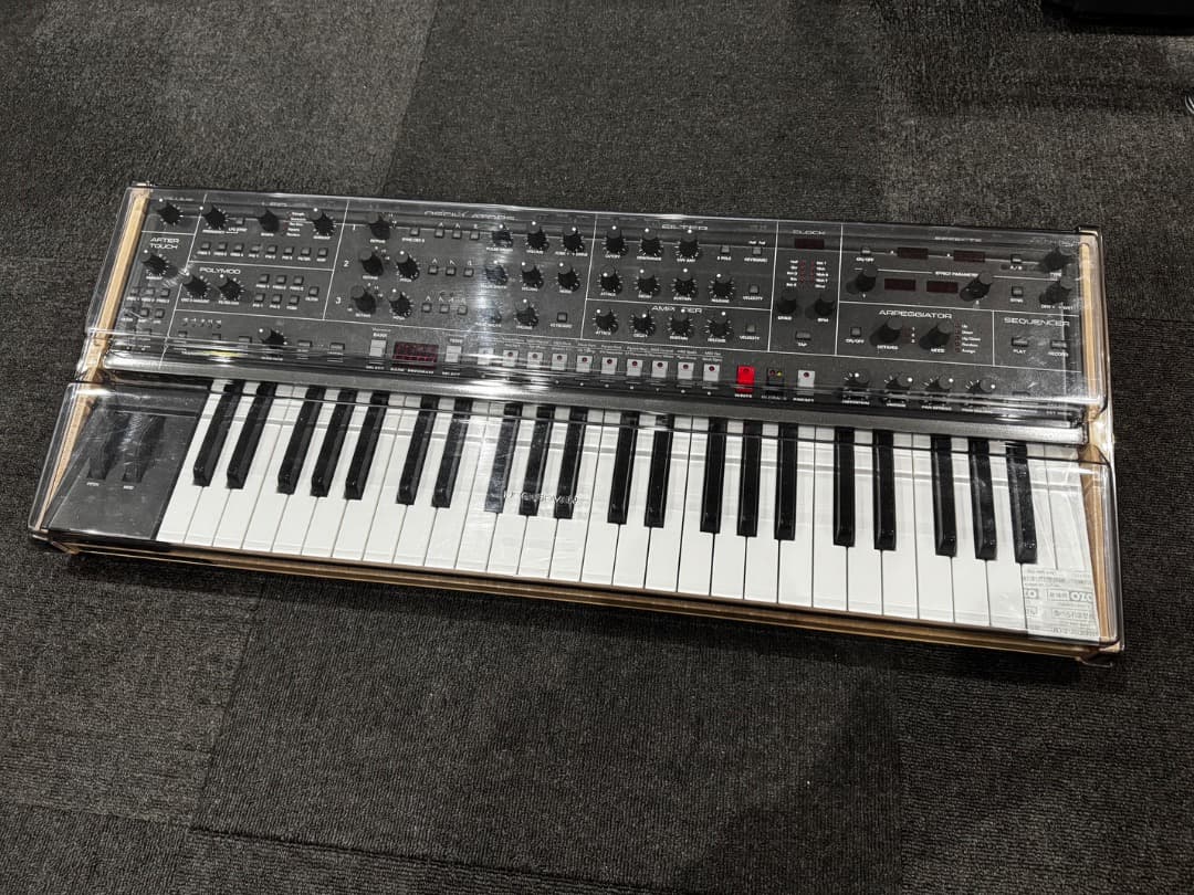 Analog Synthesizer Sequential Trigon-6