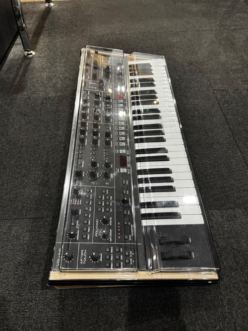 Analog Synthesizer Sequential Trigon-6