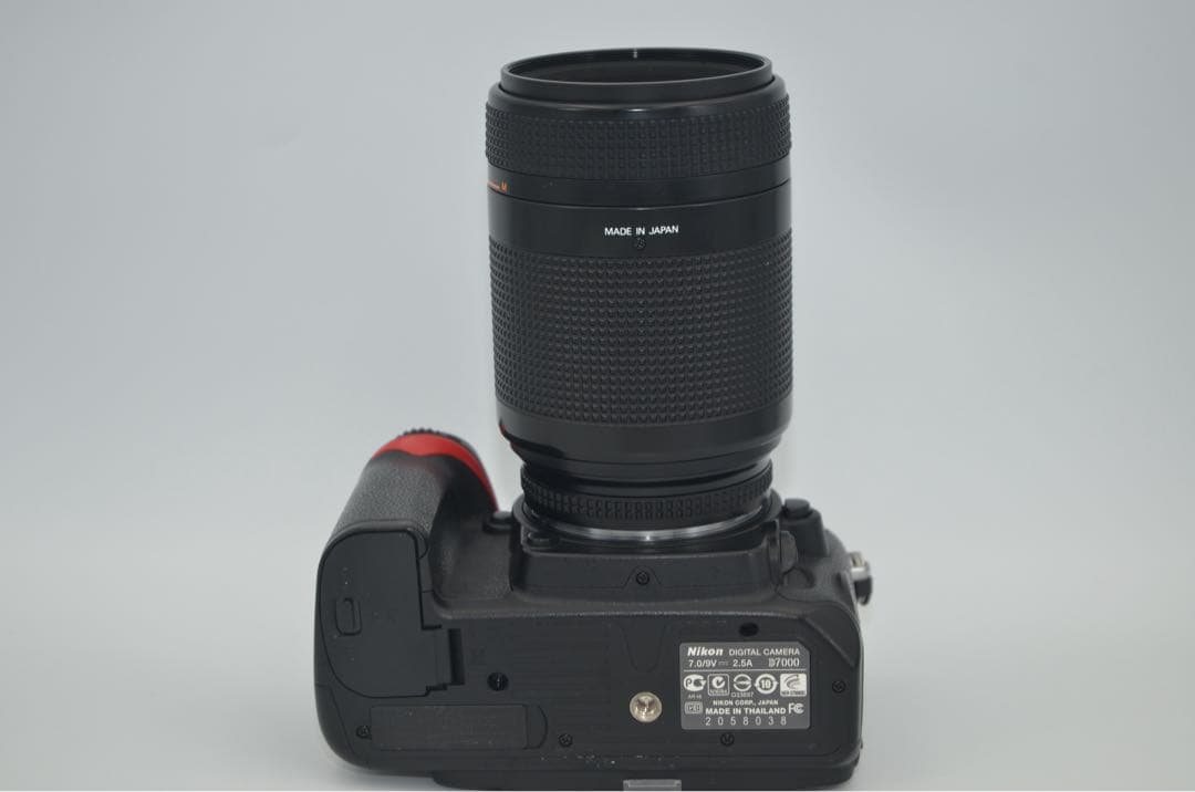 Nikon Digital Slrs D7000 W