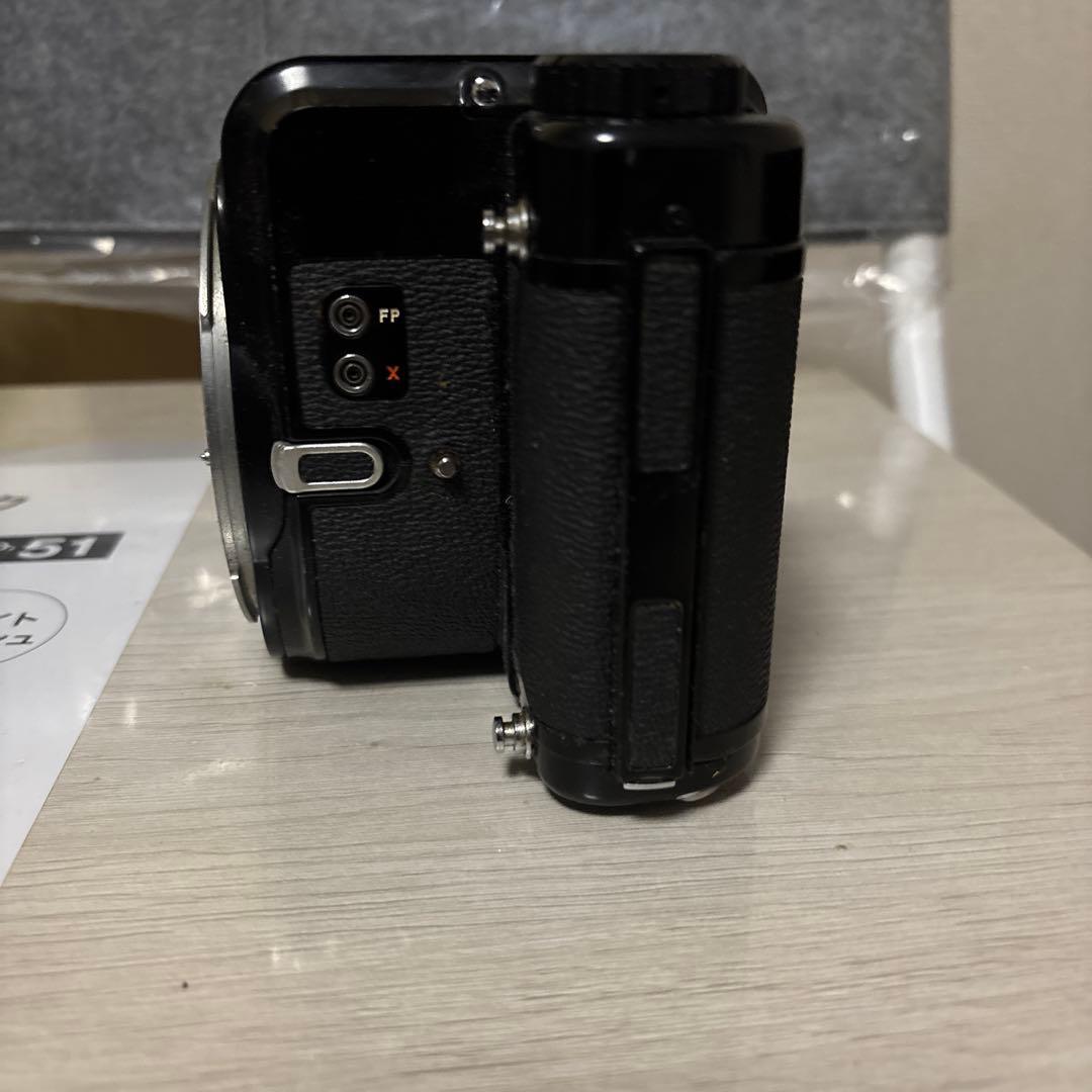 Pentax Large -Size Medium Format Camera (Film) 6 7 Body
