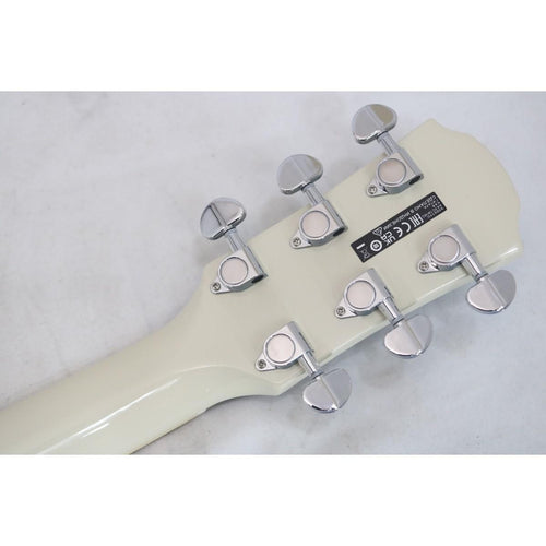 Yamaha Acoustic Guitar