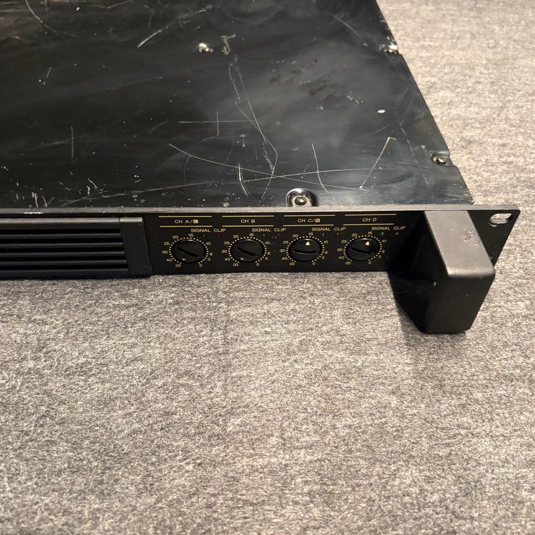 Yamaha Power Amplifiers 4Ch P4050 Amplifier