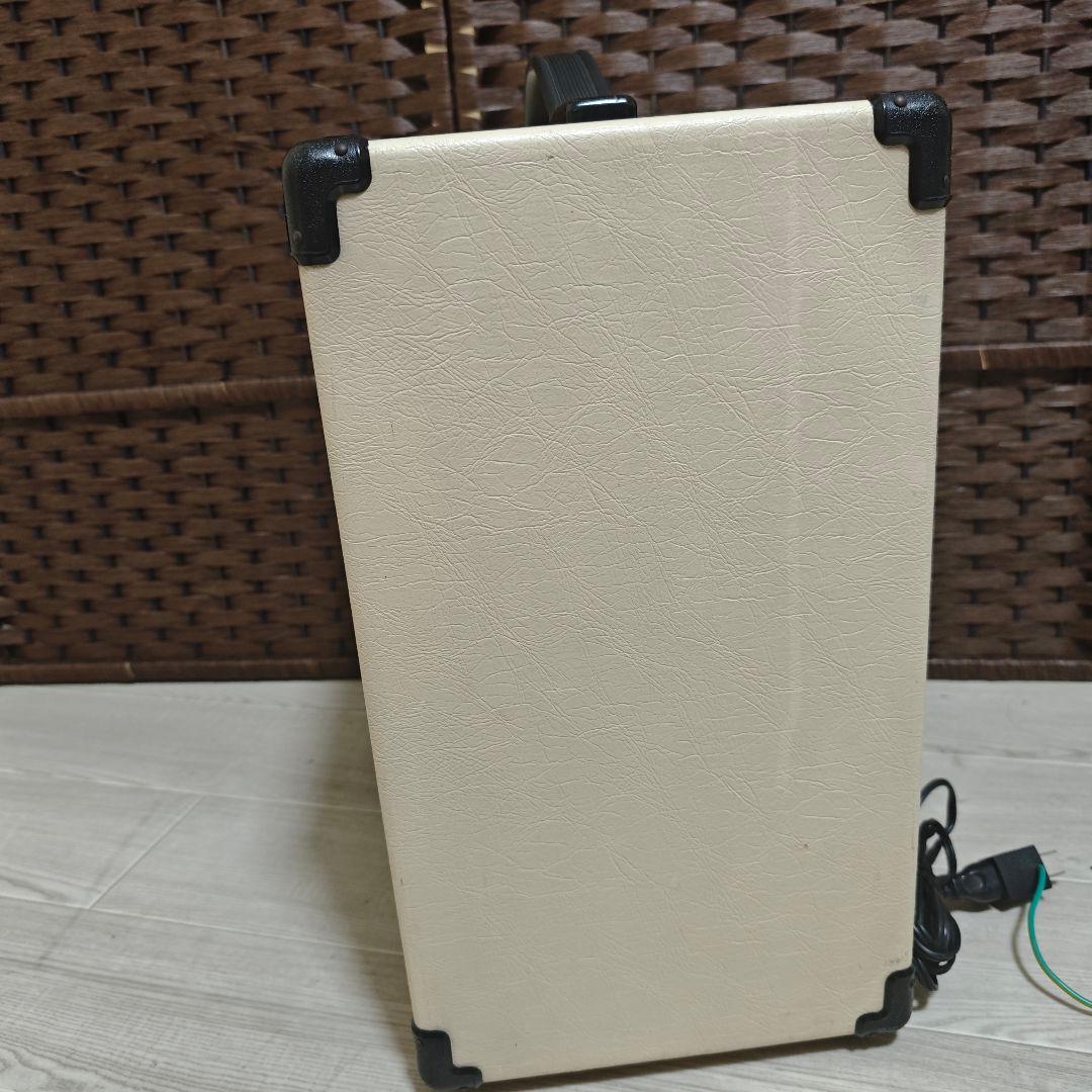 Roland Guitar Amplifiers Cube-60