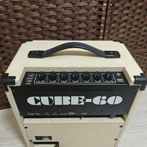 Roland Guitar Amplifiers Cube-60