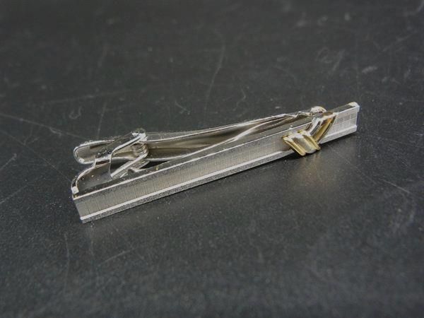 Yves Saint Laurent Necktie Pin Yvessaintlaurent Dl2804
