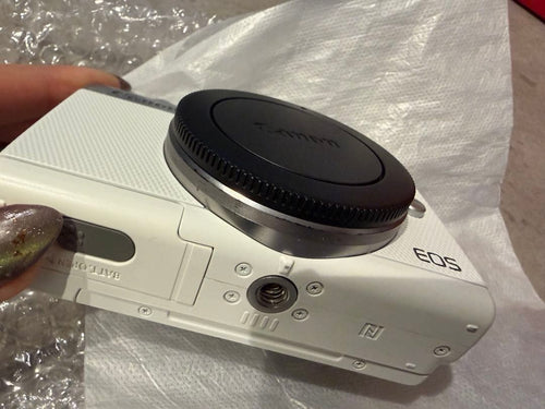 Canon Mirrorless Interchangeable Lips Eos M100