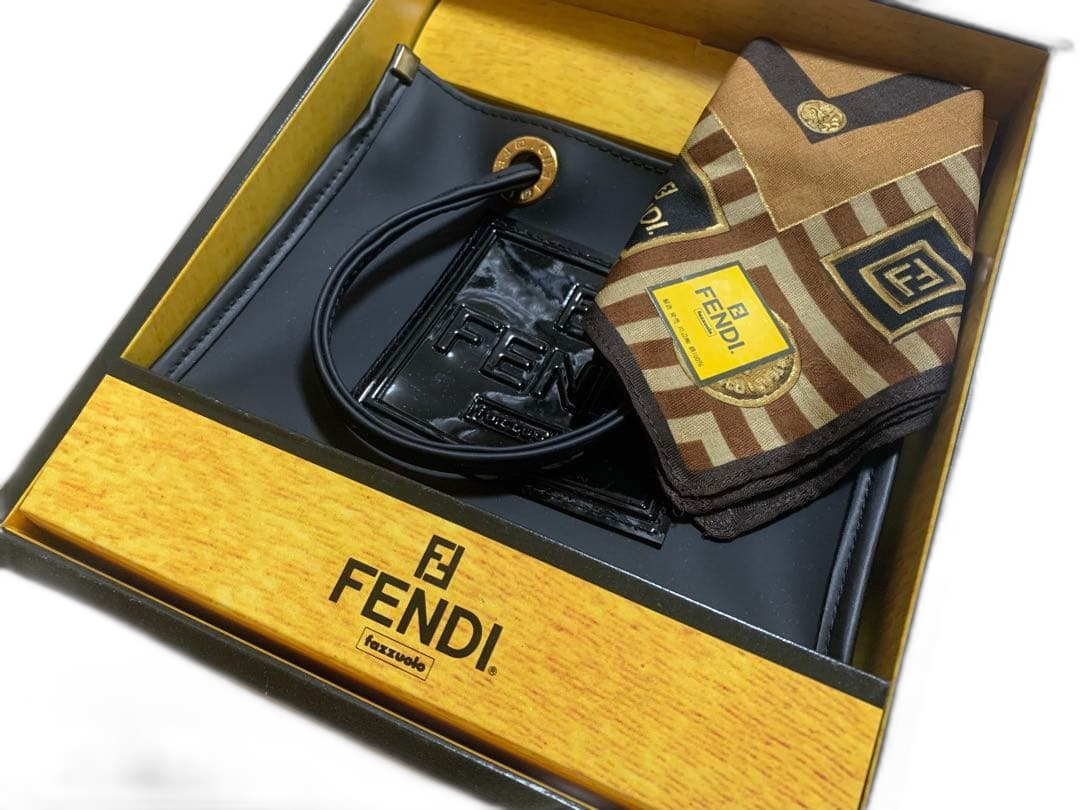 Fendi Pouch