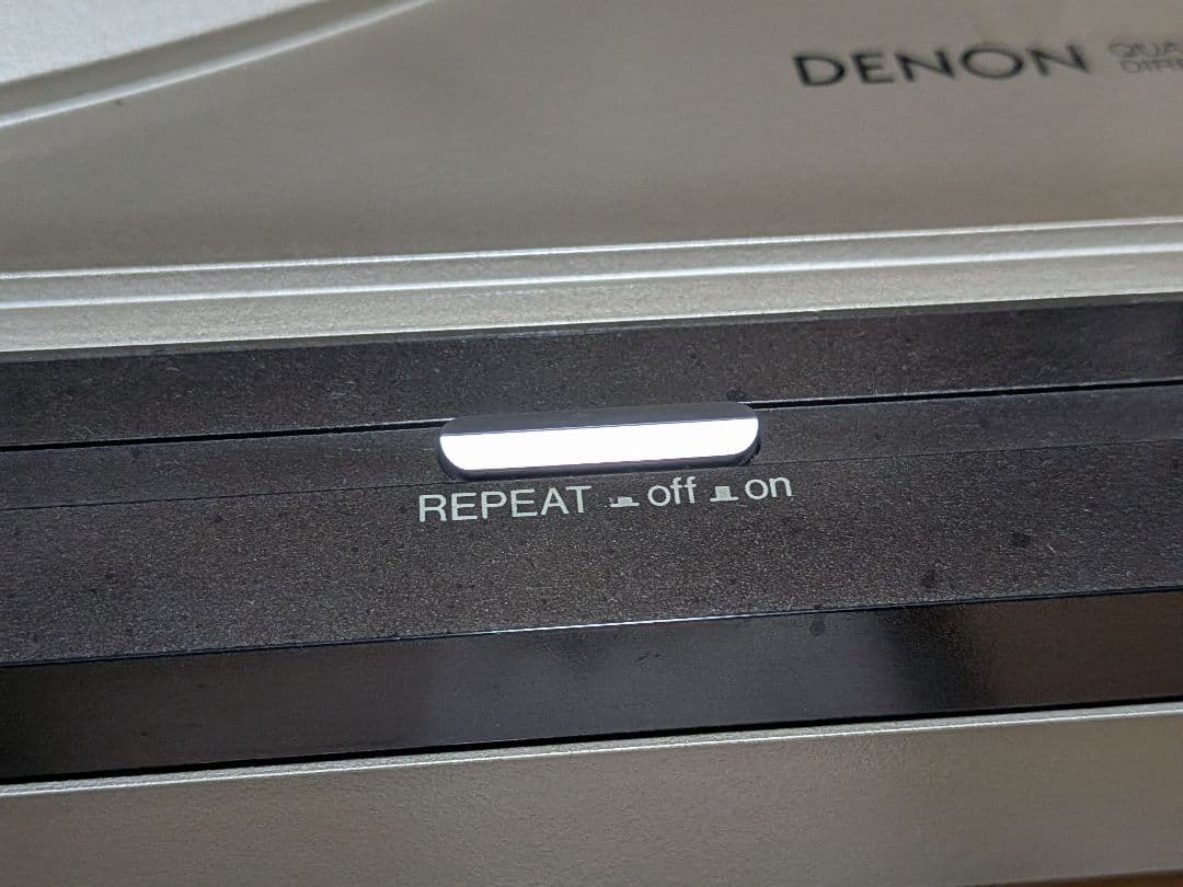 Denon Record Players (Turntables) Dp 33F