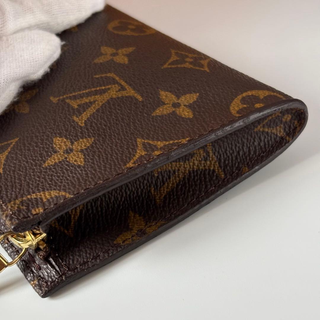 Louis Vuitton Pouches