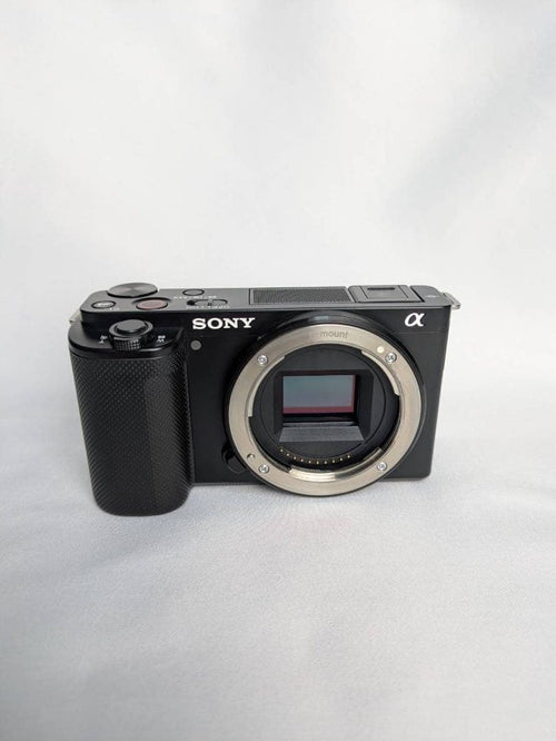 Sony Mirrorless Interchangeable Lips Zv-E10 Tamron
