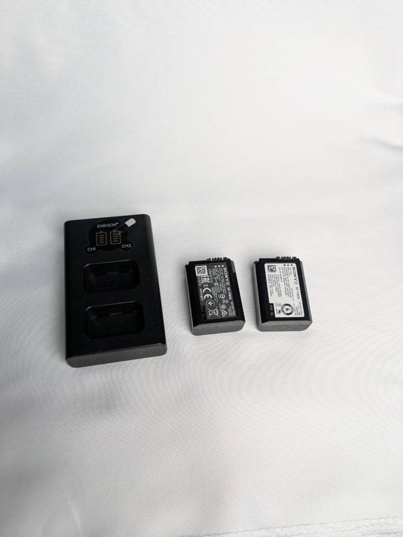 Sony Mirrorless Interchangeable Lips Zv-E10 Tamron
