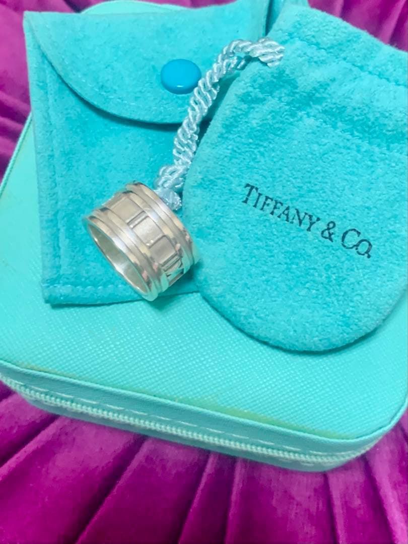Tiffany Rings Co. Atlas Ring