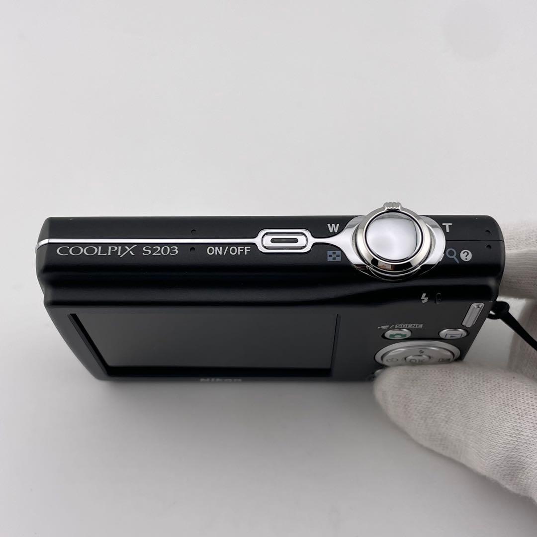 Nikon Compact Digital Cameras Coolpix S203