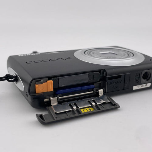 Nikon Compact Digital Cameras Coolpix S203
