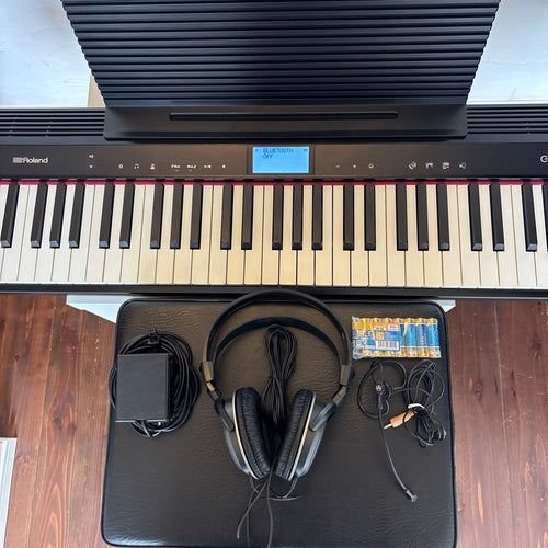 Roland Keyboards Digital Pianos Go 61P 61