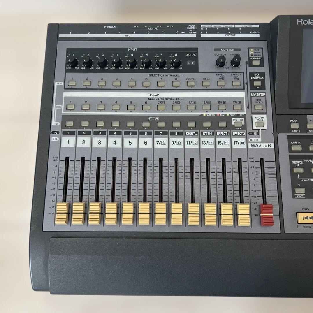 Roland Multi -Track Recorder Vs-1880