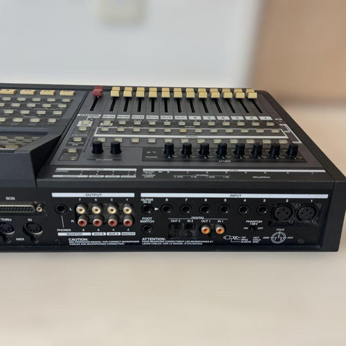 Roland Multi -Track Recorder Vs-1880