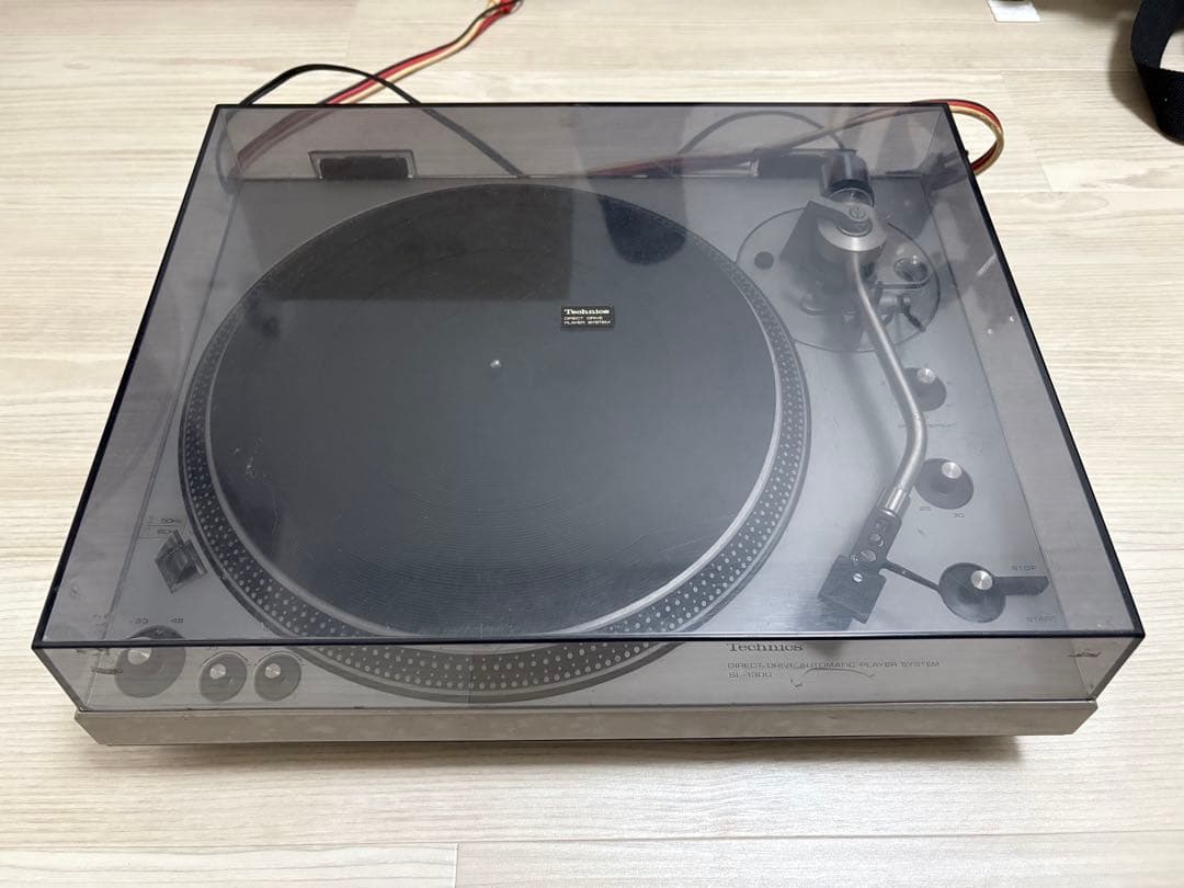 Technics Record Players (Turntables) Sl-1300