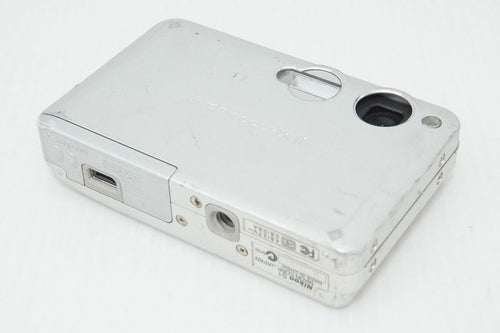 Nikon Compact Digital Camera Coolpix S1 260420B