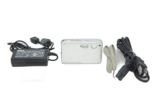 Nikon Compact Digital Camera Coolpix S1 260420B