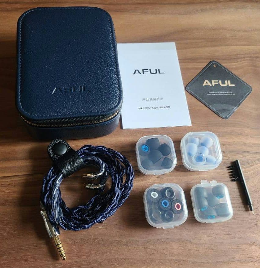 Requestable Earphones Aful Cantor