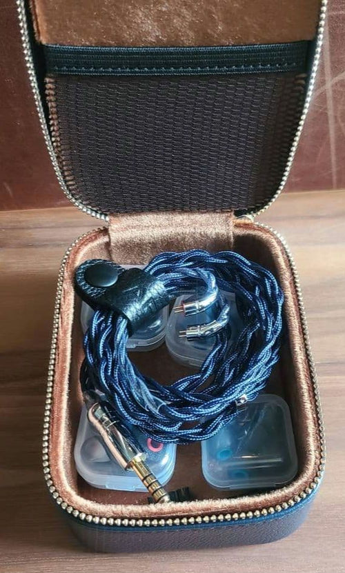 Requestable Earphones Aful Cantor