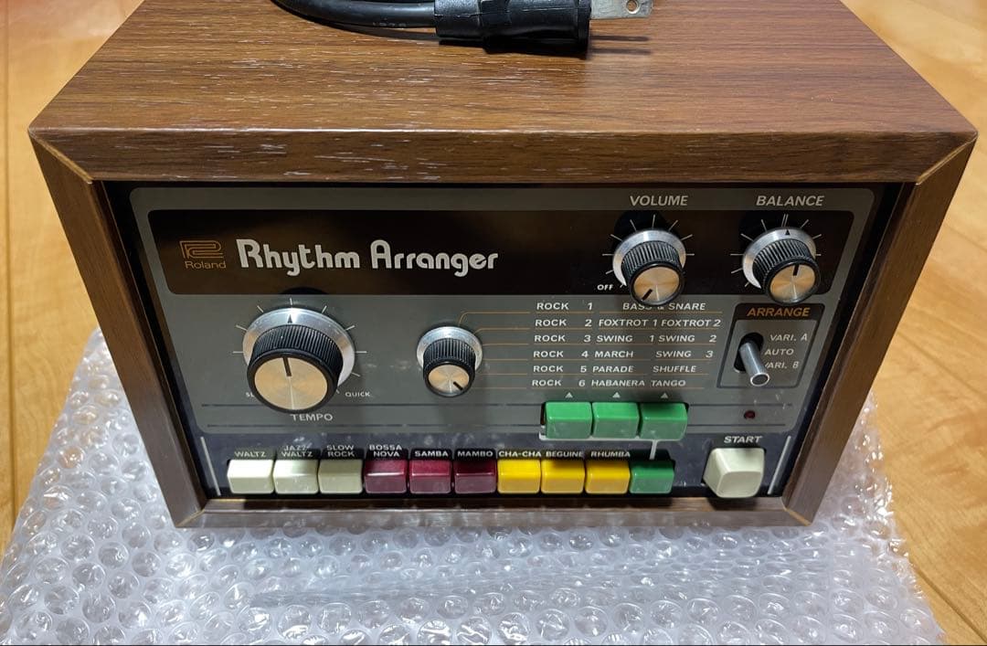 Rhythm Machines Roland Tr-66