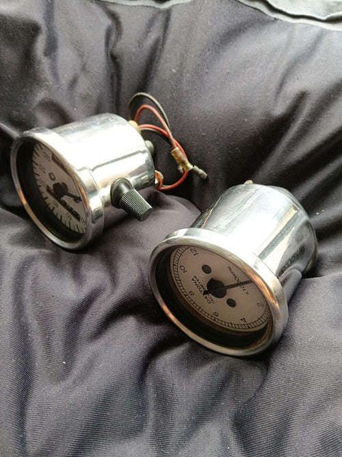 Daytona Speedometers Sr400