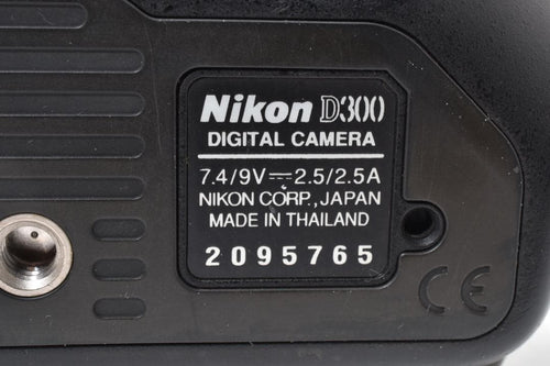 Digital Slrs Nikon D300 #21475