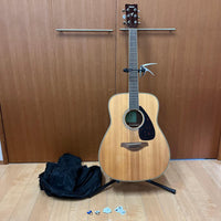 Yamaha Acoustic Guitars Fg820