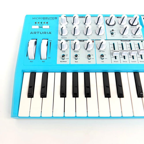 Analog Synthesizers Arturia Micro Brute Se