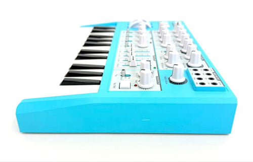 Analog Synthesizers Arturia Micro Brute Se