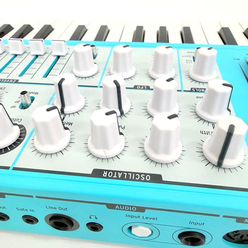 Analog Synthesizers Arturia Micro Brute Se