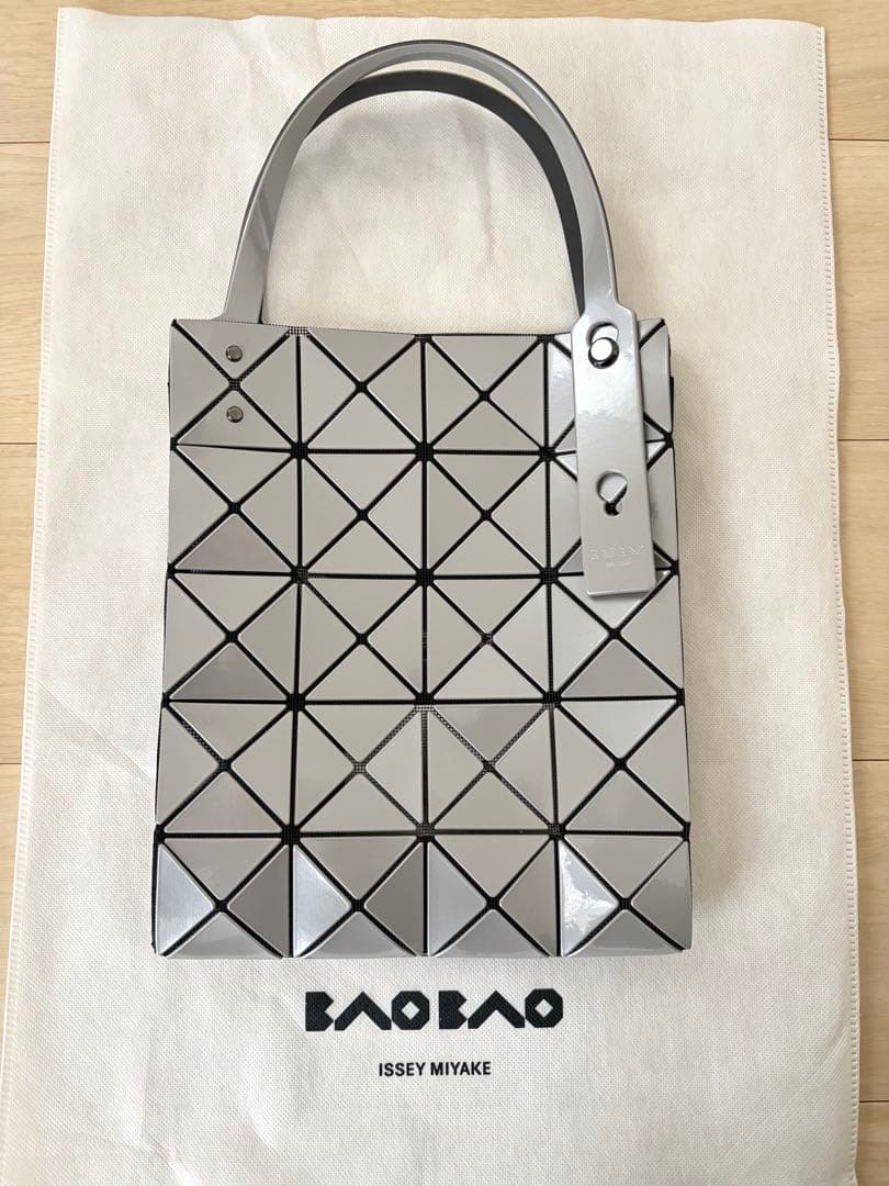 Baobao Isseymiyake Handbag Bao Issey Miyake Carat Glay No.12