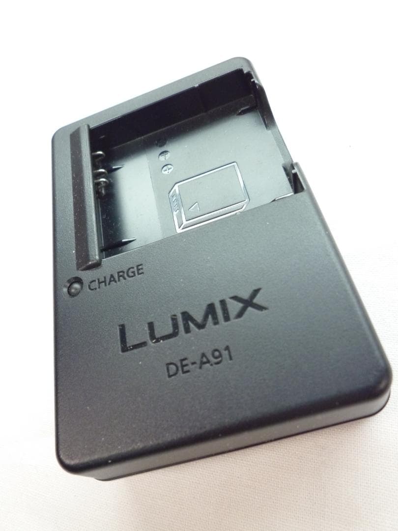 Compact Digital Cameras Panasonic Lumix Dmc-Fh5