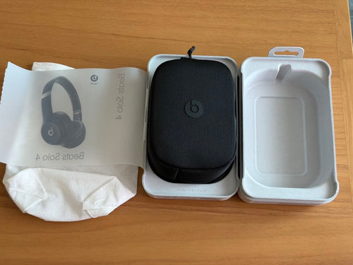 Beats By Dr. Dre Wireless Headphones Solo 4
