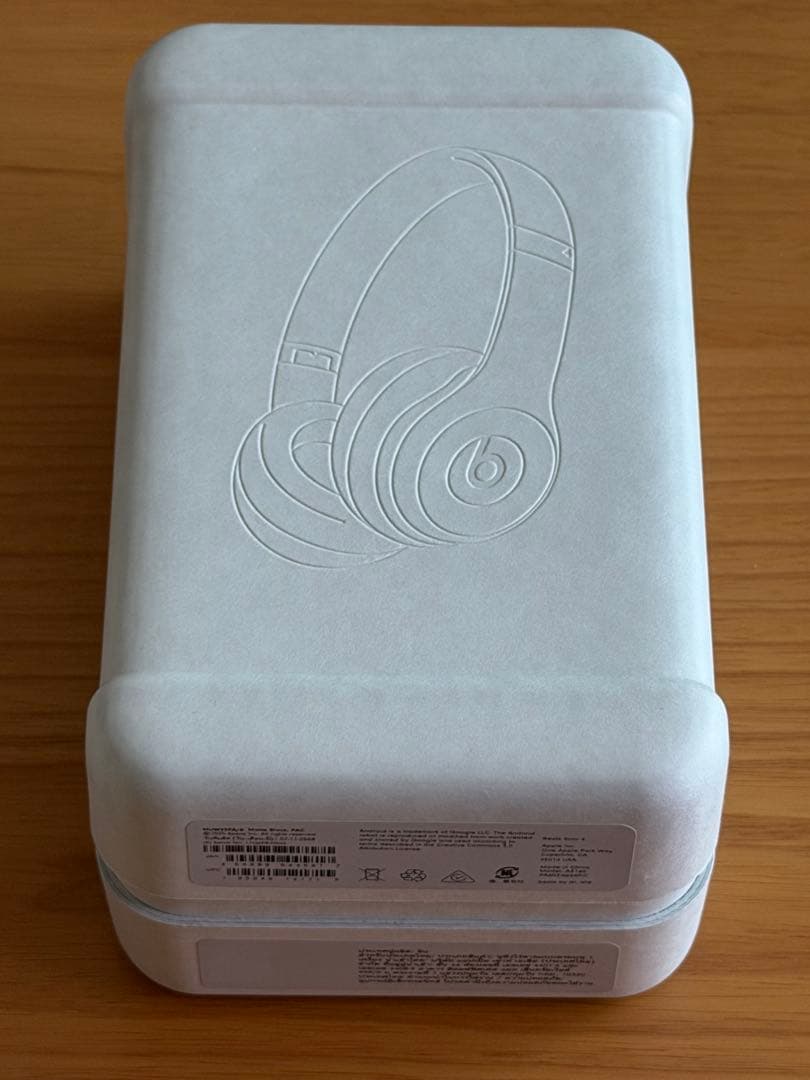 Beats By Dr. Dre Wireless Headphones Solo 4