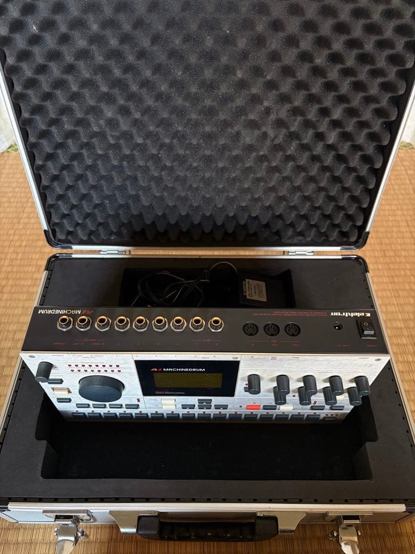 Sampler Elektron Machinedrum Sps-1