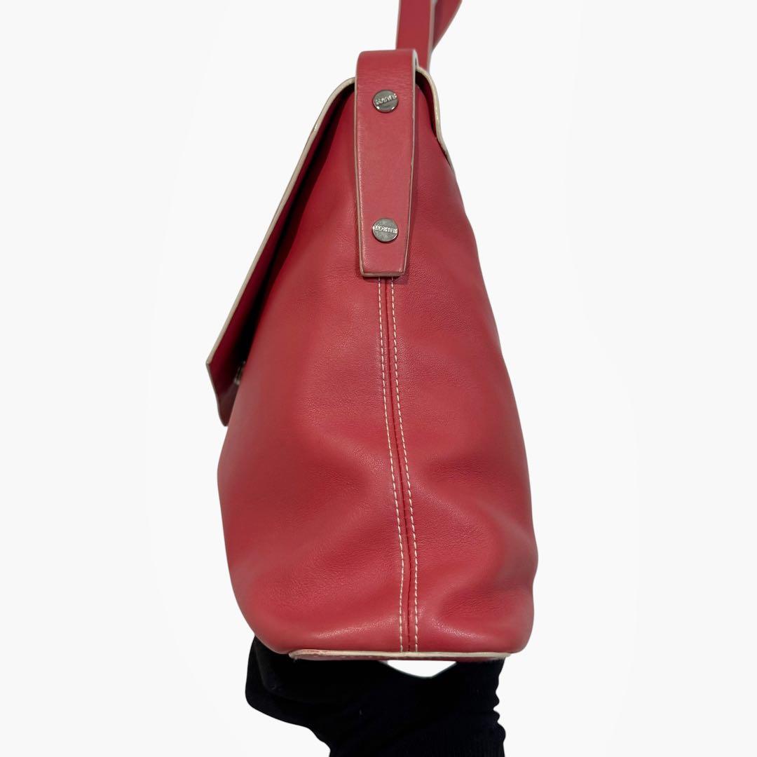 Loewe Shoulder Bags