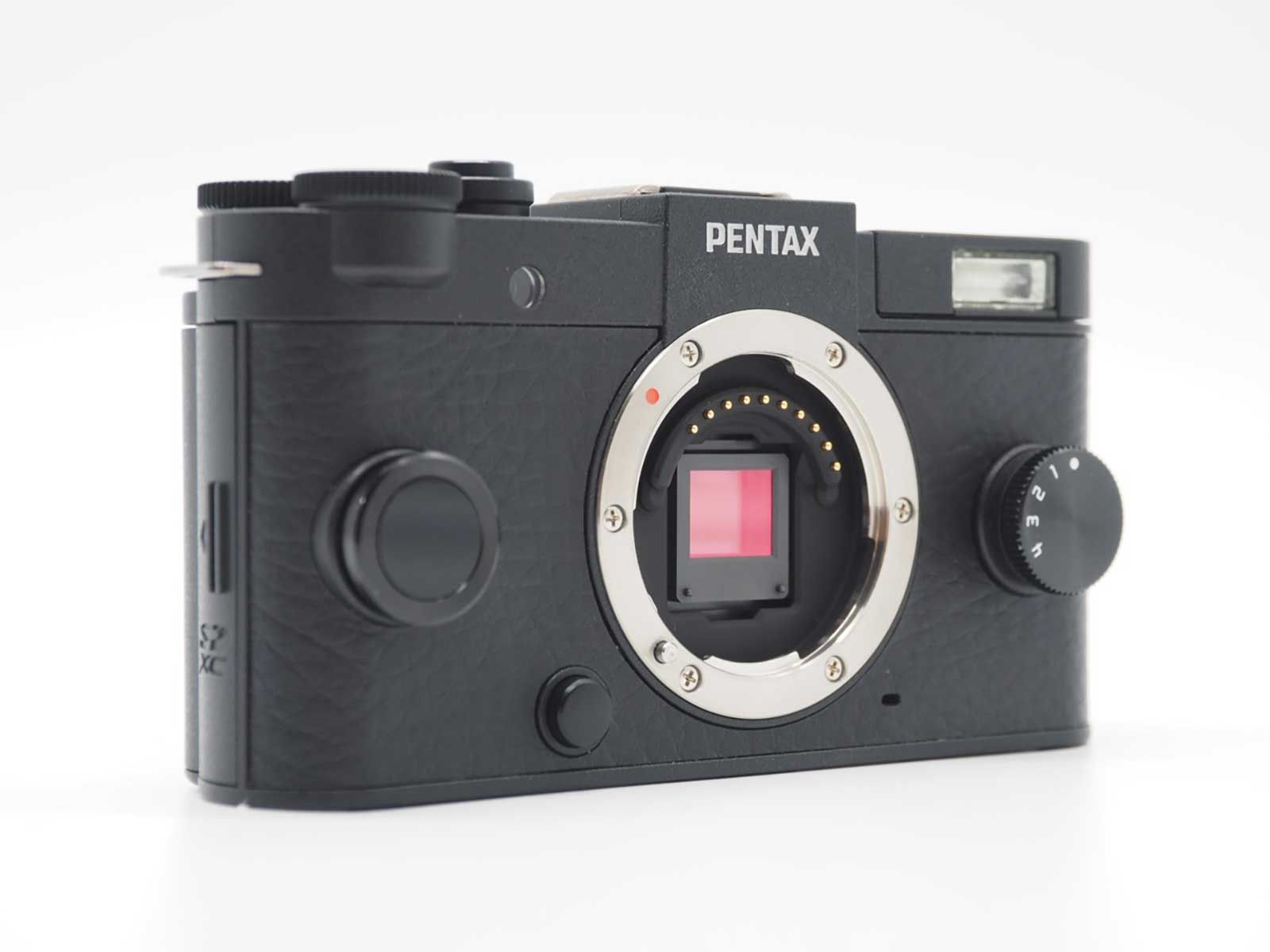 Pentax Mirrorless Interchangeable Lips Q-S1 Digital Camera Black Body 2187