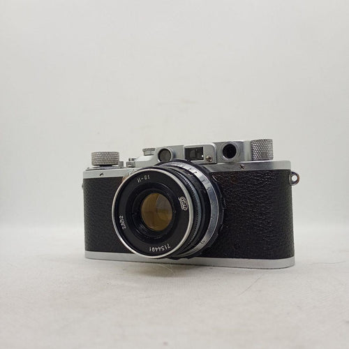 Leica Rangefinder Cameras B W/Industar-61