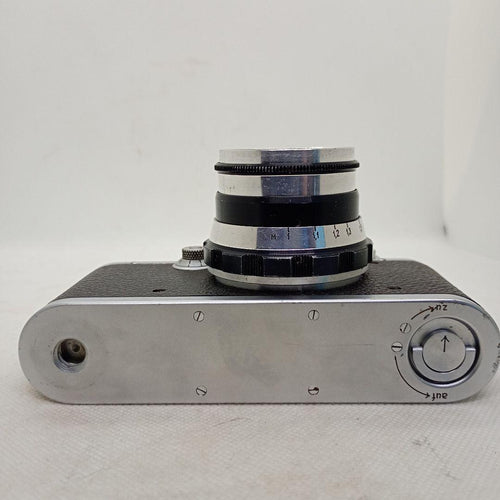Leica Rangefinder Cameras B W/Industar-61
