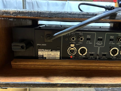 Roland Power Amplifier Sra-2500 300W