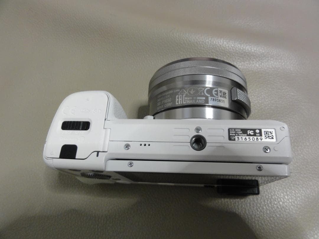 Mirrorless Interchangeable Lens Cameras Sony( 6000 Ilce-6000Y