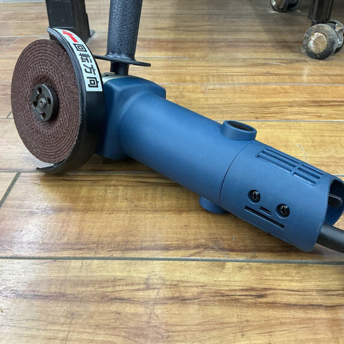 Grinder (Earth Man) Dgs-100