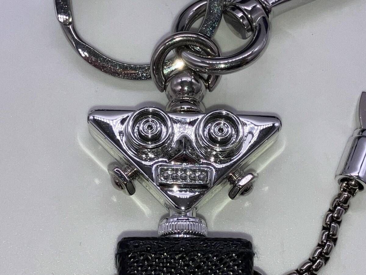 Others Prada