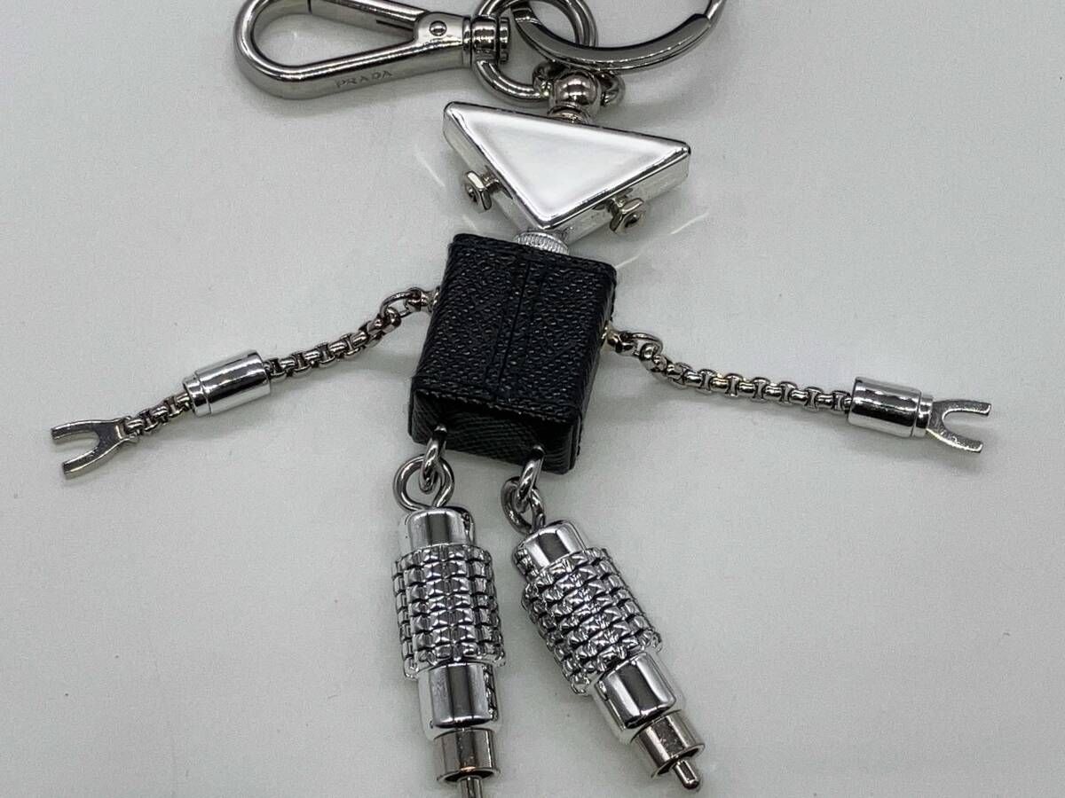 Others Prada